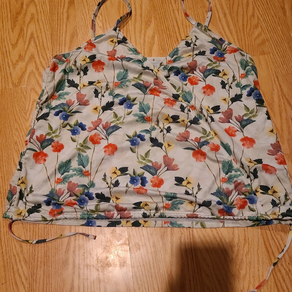 Fabletics tank